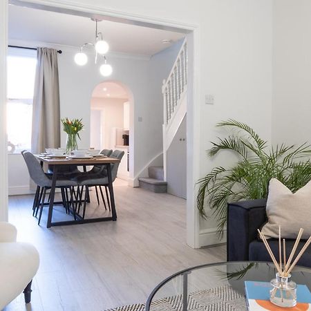 Southview Stays - Three Bedroom House Chester Exteriör bild