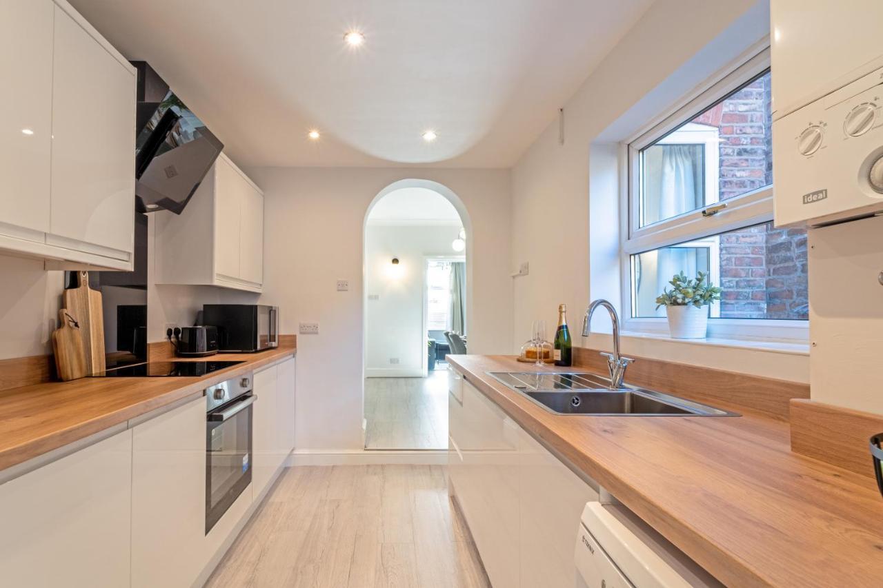 Southview Stays - Three Bedroom House Chester Exteriör bild