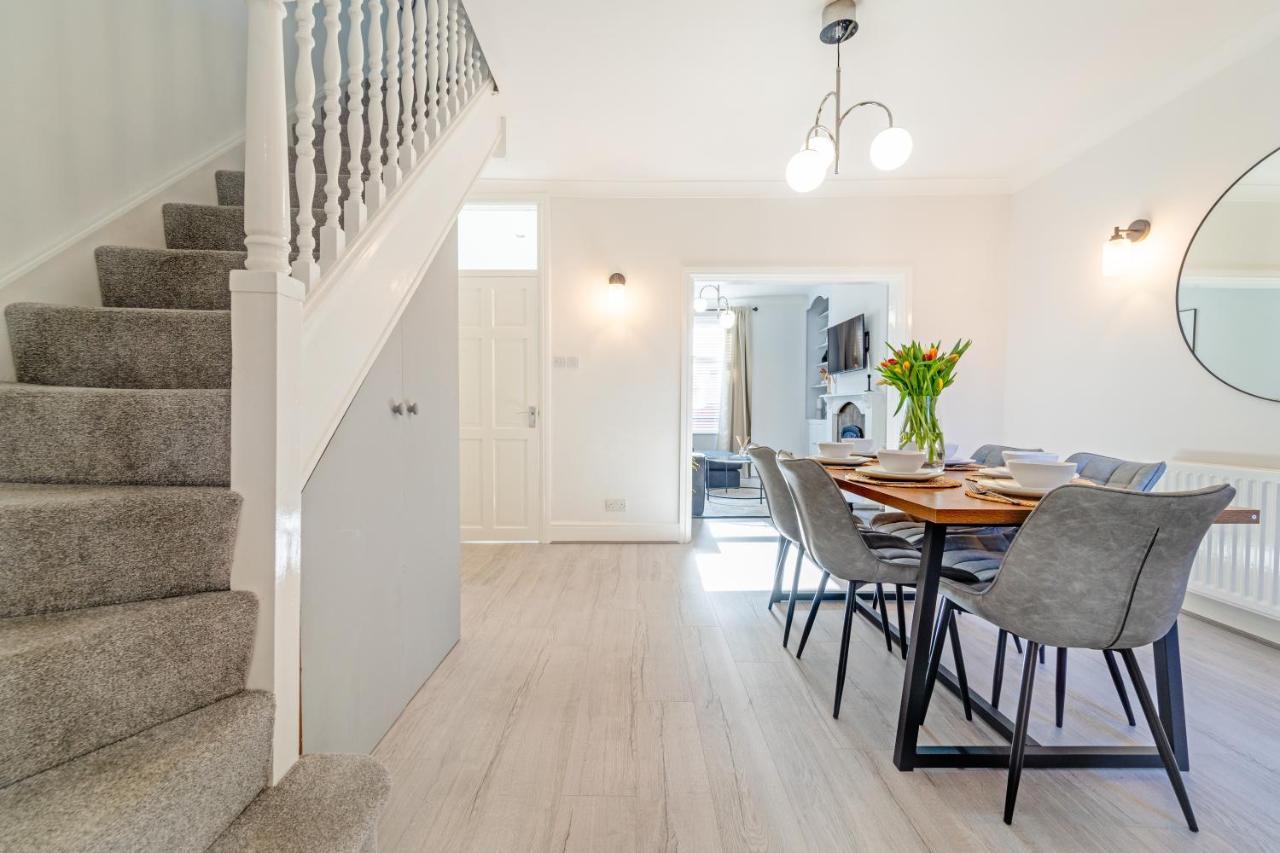 Southview Stays - Three Bedroom House Chester Exteriör bild